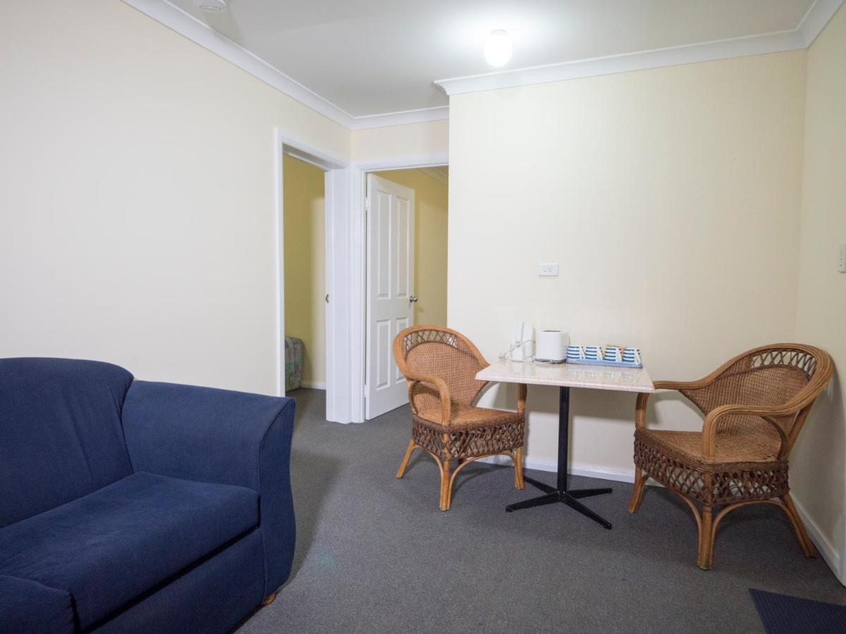 Great Western Motel Норсмен Екстер'єр фото